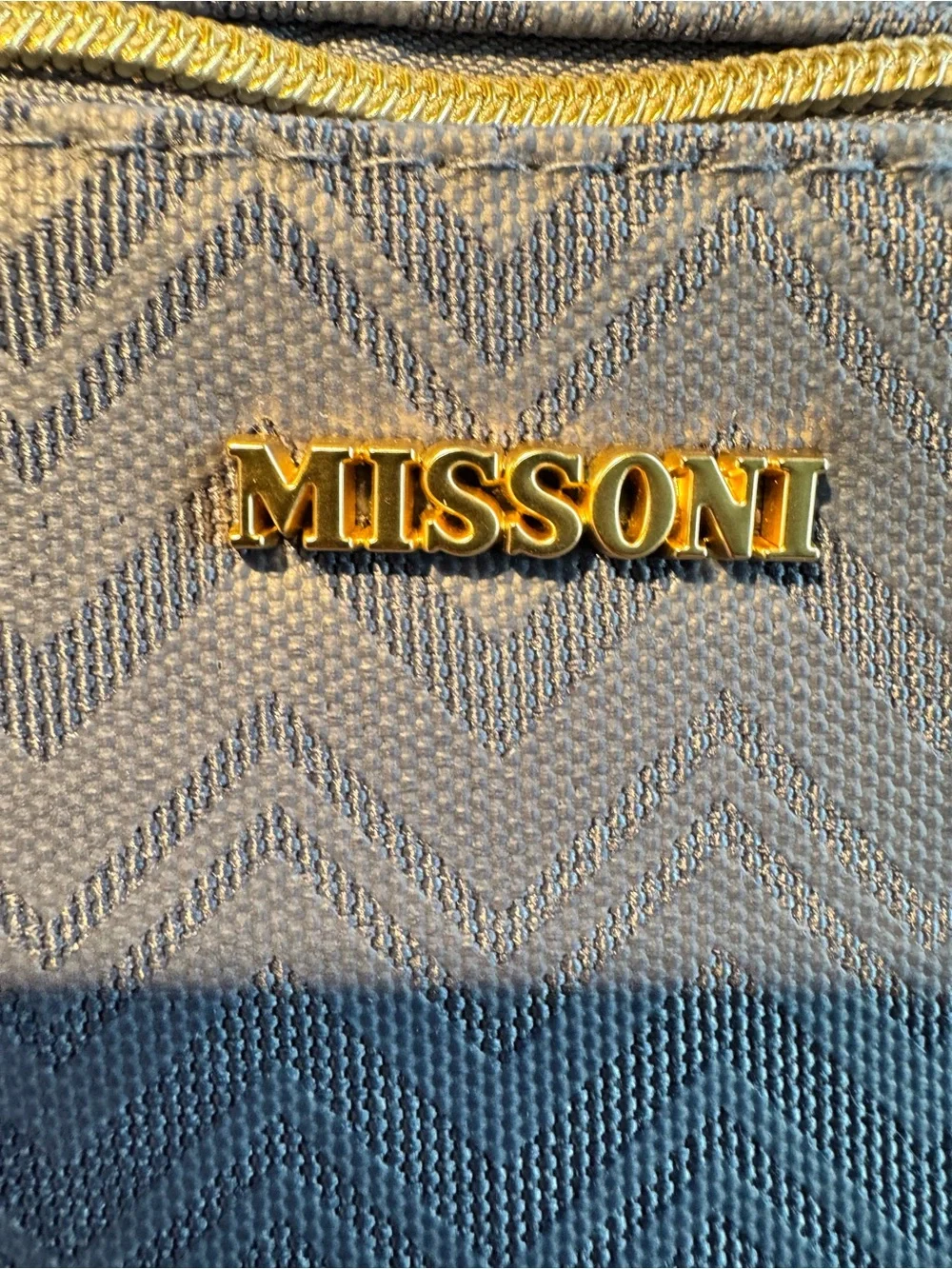 Missoni x Delta First Class/Business Blue Chevron Zip Cosmetic Pouch  Gold Logo